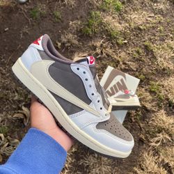 Nike Jordan 1 Low x Travis Scott: Reverse Mocha 