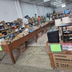 Outlet  GREAT DEALS EVERY DAY 