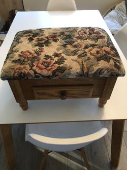 Vintage Wooden Jewelry Chest