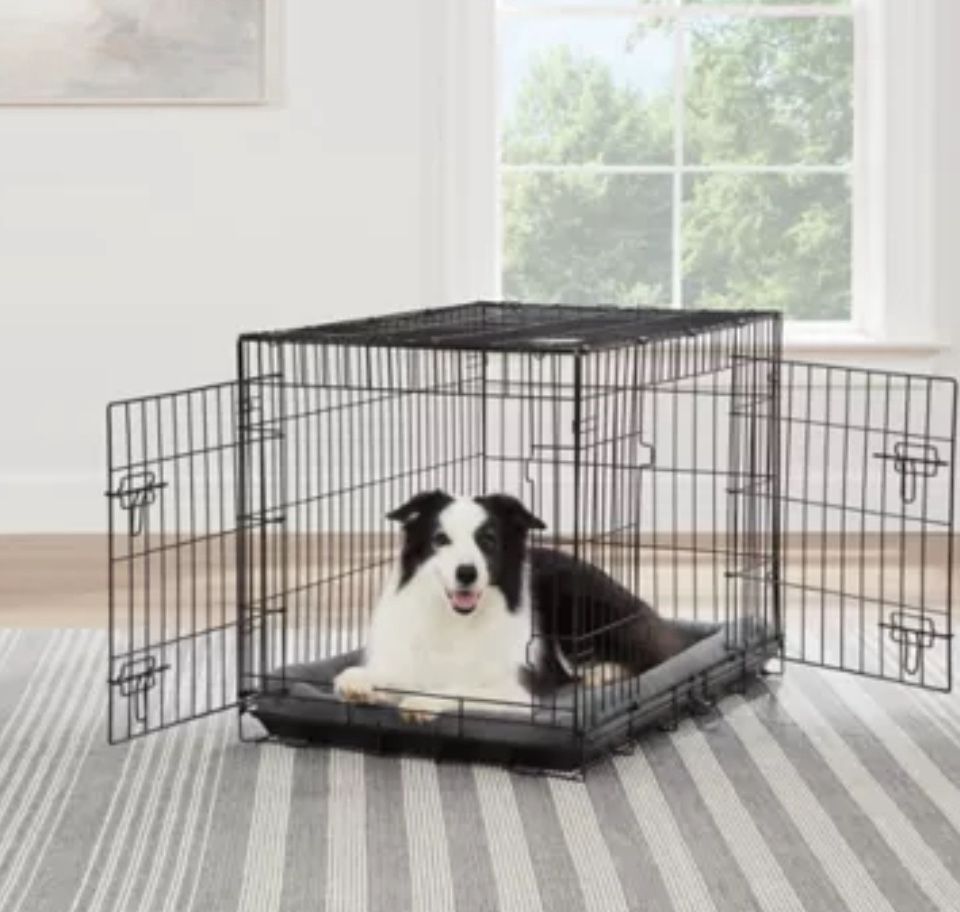 Wire Dog Crate And Plastic Bottom - Collapsible 