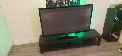 55” Tv and Tv Stand