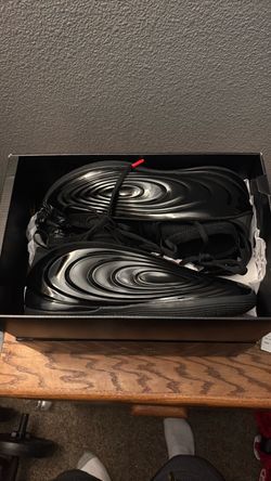 *BRAND NEW*HARDEN VOL 10 SIZE 10 1/2