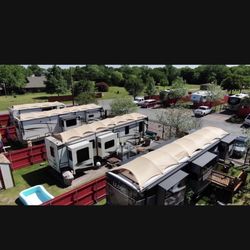 38’ Shade RV Like New