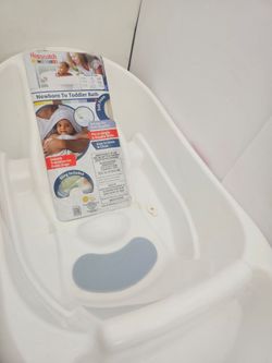 NEW Hopscotch Lane 3-in-1 Baby Bathtub with Mesh Sling (White) 🧼👶