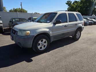 2005 Ford Escape