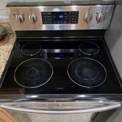 Electric Stove/Oven 