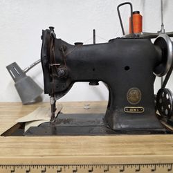 Singer industrial walking foot machine 151w3