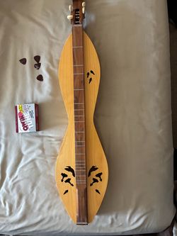 Mountain Dulcimer