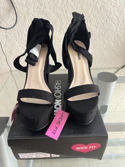 Black heels size 9 wm - $30