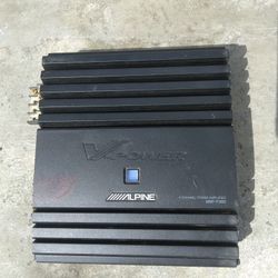 Alpine Amplifier 