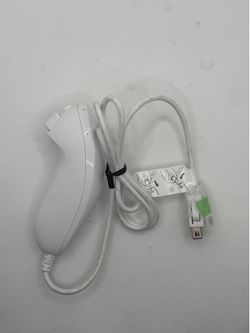 Nintendo Wii Nunchuk Controller (White)