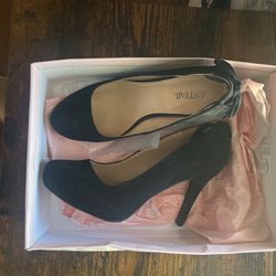 black heels size 8