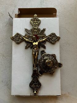 Ornate Gold-Tone Standing Crucifix