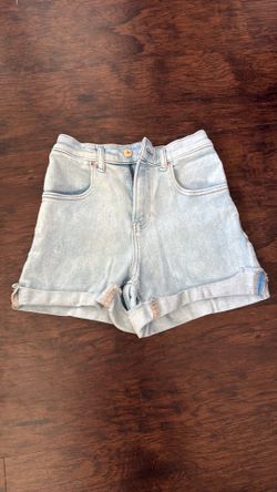 women’s shorts