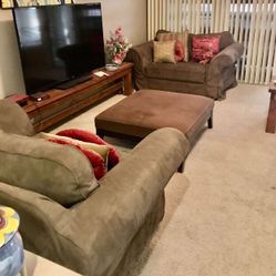 Comfy Oversized Chairs and Ottoman Microfiber removable covers 