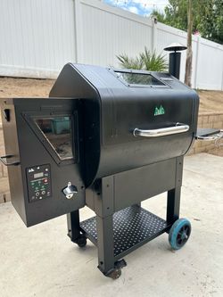 GMG Smoker (works great)