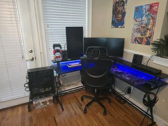 Entire Set Up, With Speakers, Desk ,pc And Monitors Included