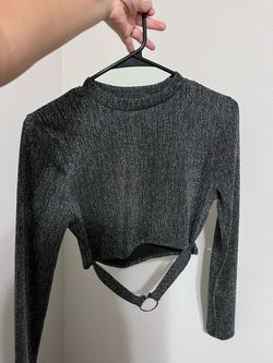 Women’s long sleeve shimmer shirt. Size L