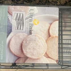 Stackable Cooling Set Of 3