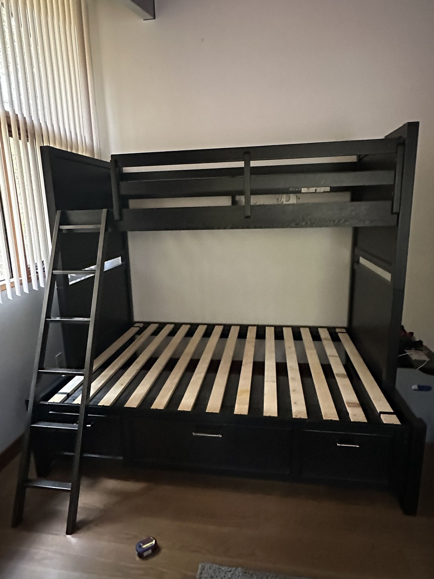 Bunk Bed 