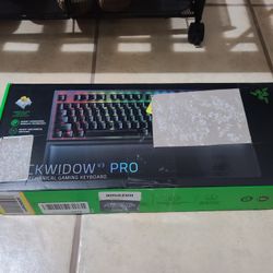 Razor Blackwidow Pro Wireless Keyboard