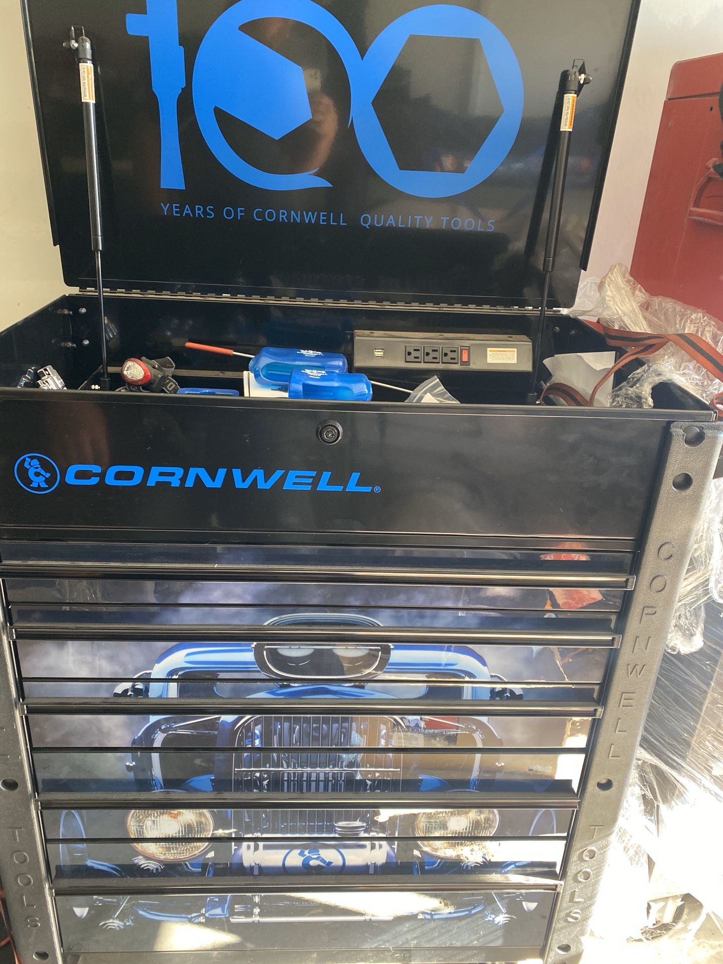 Brand new Cornwell limited edition box and tools