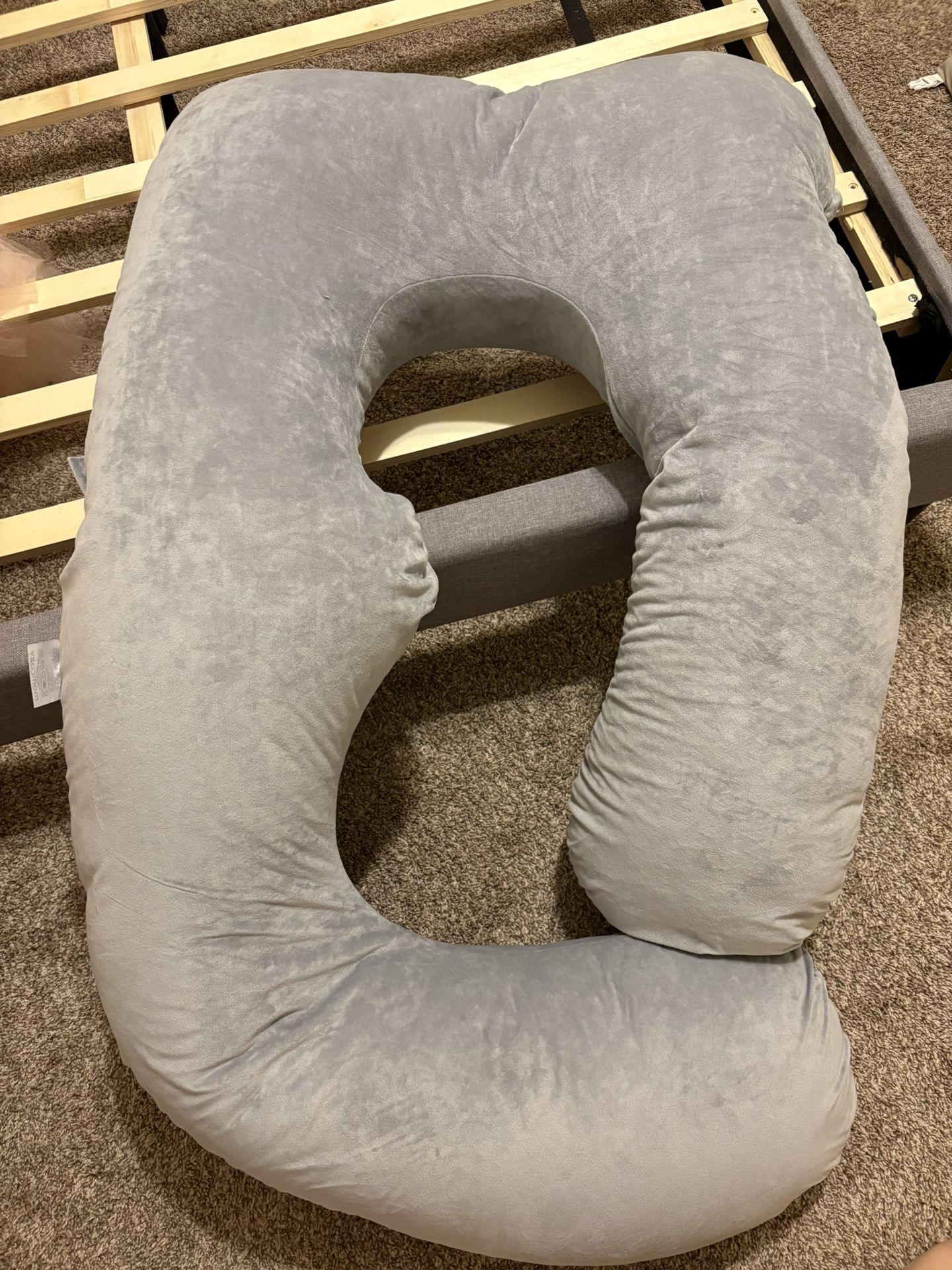 MomCozy Pregnancy Pillow 