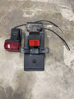 DR650 Rear Fender & Tail light