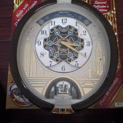 Seiko Clock Plays Music 🎶 New $200 New