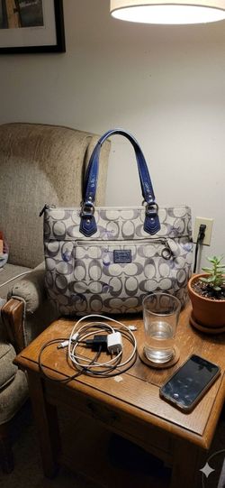 Coach Poppy Edition Purse