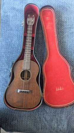 Vintage 1960s Martin 1T Tenor Ukulele - Made in USA
