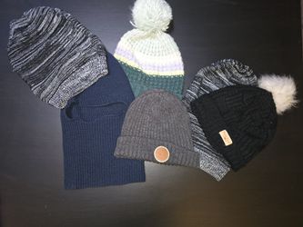 6 Women's Hats Timerland, Facemask, Beanies