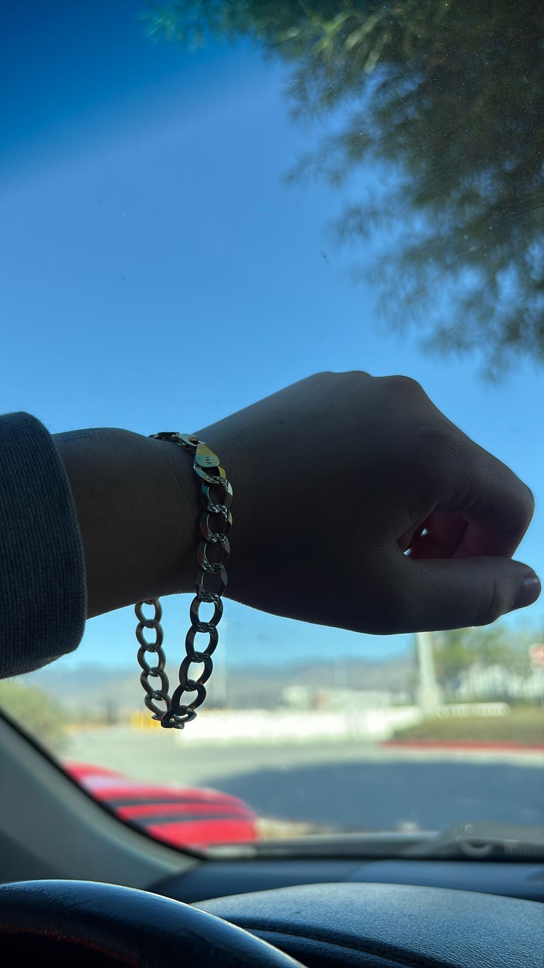 Gold Diamond Cut Bracelet