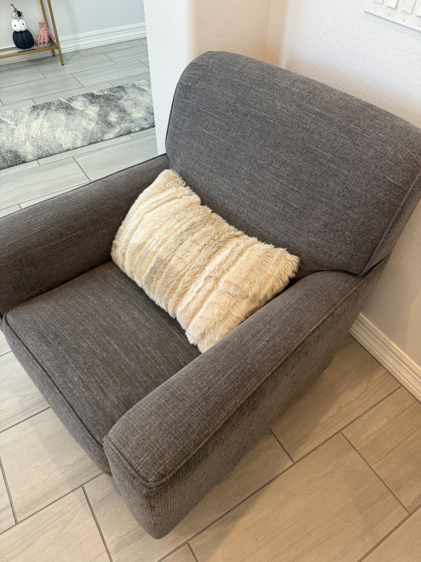 Set Of 2! Swivel And Rock Great Chairs