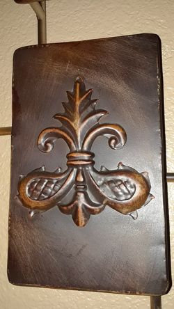 Metal decoration