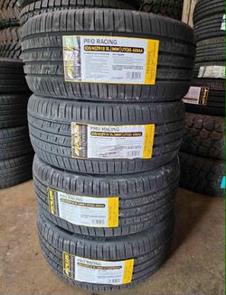235 40 19 New Tires Set