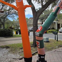🚀 Commercial Sky Dancer Package – 2 Inflatable Tube Men + 2 Feather Flags + 2 Industrial Blowers