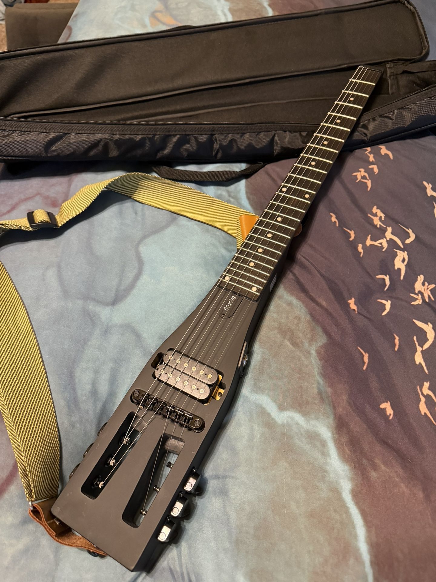 Anygig Travel Guitar 