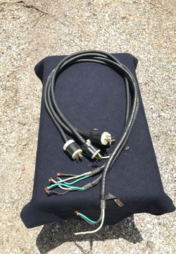 4- five foot 220v 10/3 cords with three TURNLOK PLUG 3-WAY 20A 250V