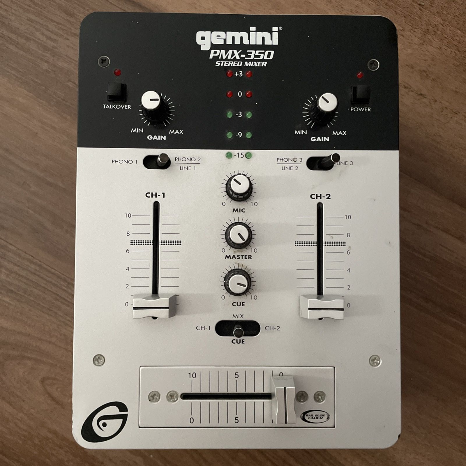 GEMINI PMX-350 STEREO MIXER