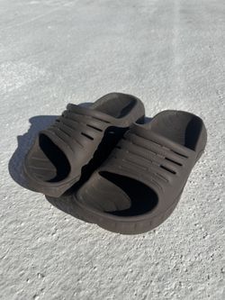 KUAILU Recovery Slides - Mens 8 / Womens 9.5, Brown