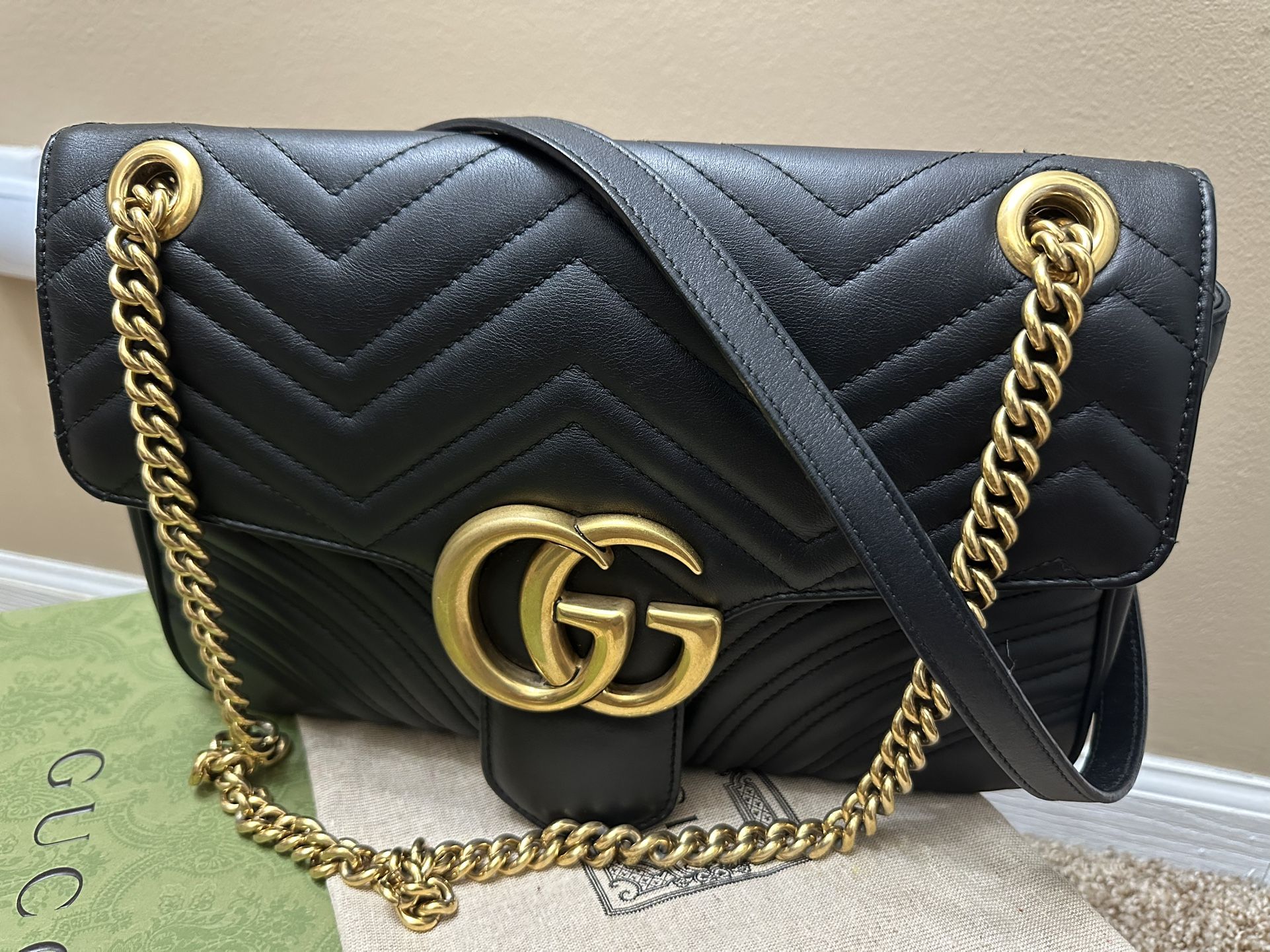 Gucci GG Marmont Black Large