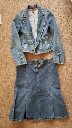 Match denim jeans