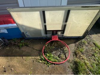 Basketball Back Board & Rim