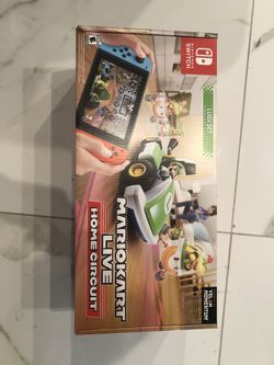 BRAND NEW Nintendo MARIO KART LIVE HOME CIRCUIT ..NO TRADES