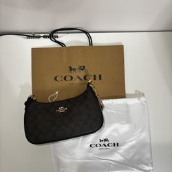 Coach Teri Shoulder Bag Brand New