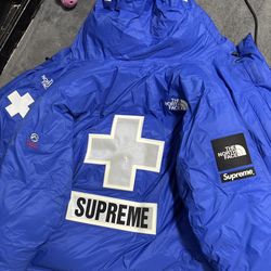 Supreme The North Face Summit Series Rescue Baltoro Jacket XXL