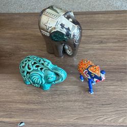 Ceramic Elephant Set Of Three (Porcelain)