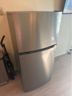 Frigidaire Fridge