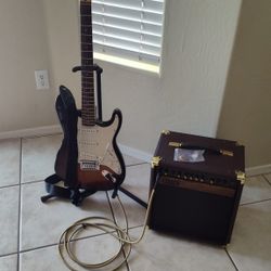Fender Squier Affinity Series Stratocaster And Crate CA30 Amp
